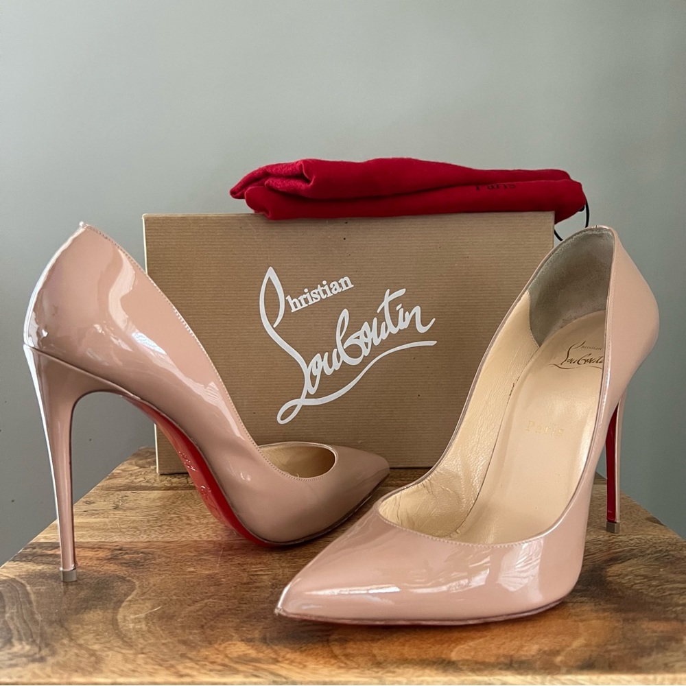 Christian Louboutin Cream Stiletto Heels with Iconic Red Soles
